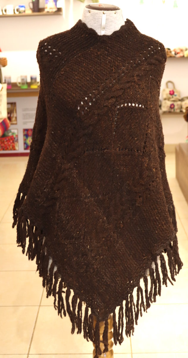 PONCHO MARRÓN